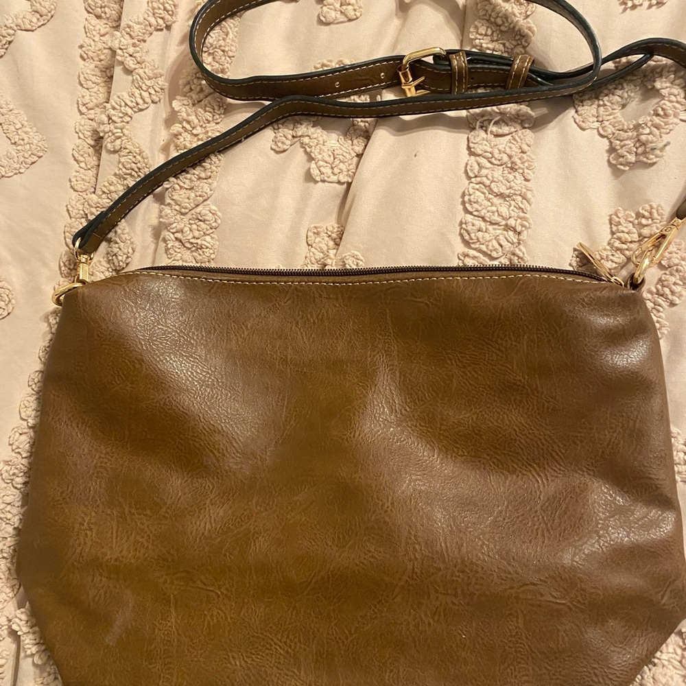 Elegant Tan Crossbody Bag